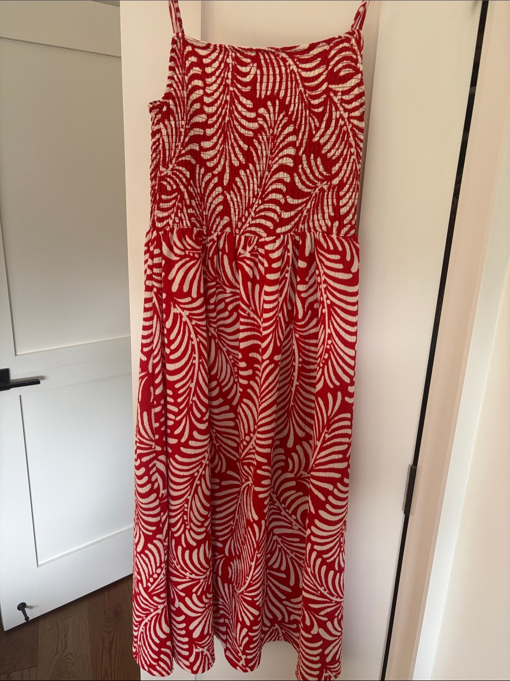 H&M Red and White Printed Midi Dress